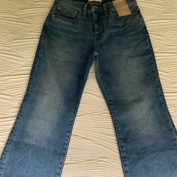 Madewell Kick Out Crop Jeans - Picture 3 of 5